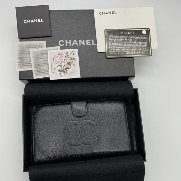 CHANEL Handbags - Chanel